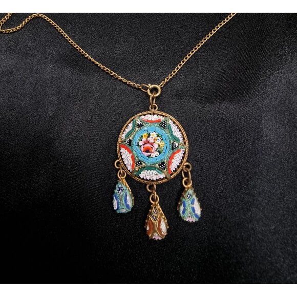 Vintage 1940s Italy Micro Mosaic Pendant Necklace With Gold-Tone Chain & Floral - Picture 1 of 5